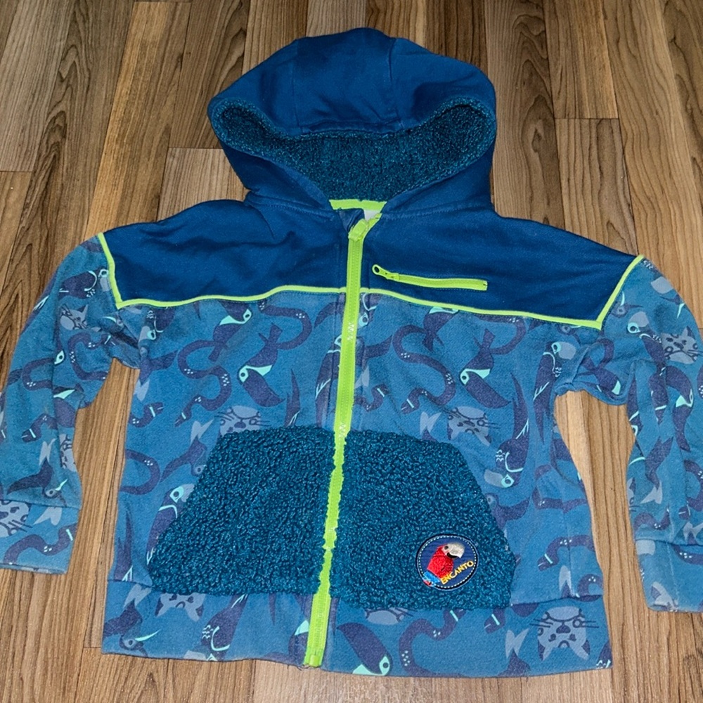 Disney Encanto hoodie 5/6